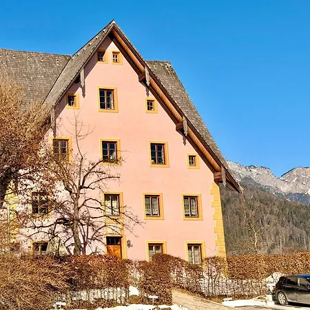Altes Doktorhaus Apartmán *